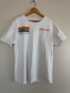 “The 1998 Chevrolet Corvette” Graphic T-Shirt Size Large 100% Cotton Back Print